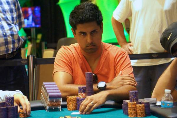 21 Players Remain at Hard Rock Poker Open 