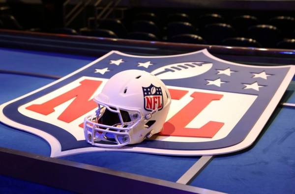 Bills-Chiefs Betting Line as KC at -6 Bills-Chiefs Betting Line as KC at -6