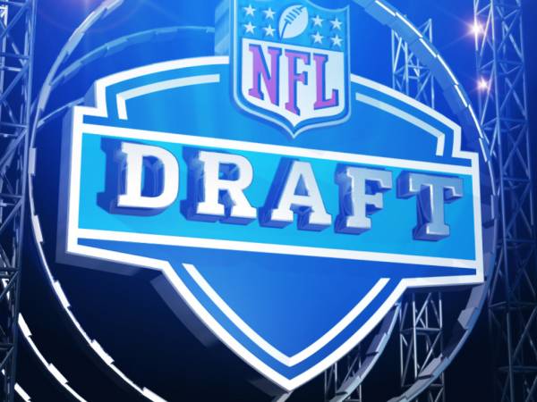 NFL Draft 2014 Betting Odds: 1st Round Picks Totals, Running Backs Pay 7-1 NFL Draft 2014 Betting Odds: 1st Round Picks Totals, Running Backs Pay 7-1