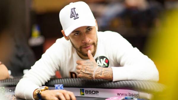 No Dives, but Bluffs Aplenty as Neymar Shows Poker Skills