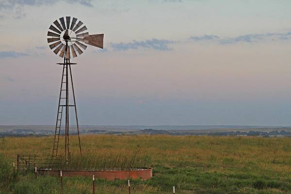 Pros and Cons of Being a Bookmaker, Dealing With a Bookie in Oklahoma