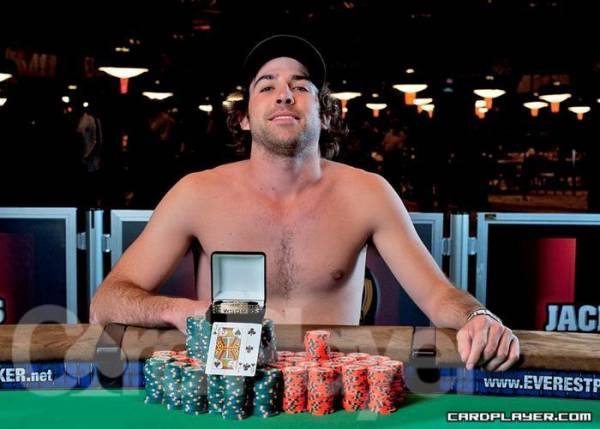 Pascal Lefrancois Leads for Day 3 of PCA 2014 Main Event Pascal Lefrancois Leads for Day 3 of PCA 2014 Main Event