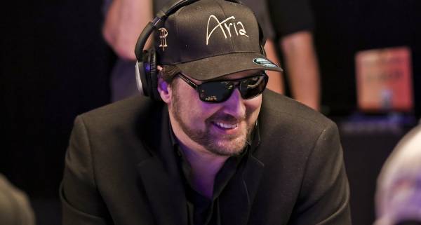 Phil Hellmuth on Verge of Getting Record 15th WSOP Bracelet