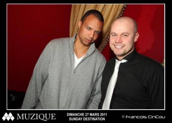Phil Ivey Looks Stoned Phil Ivey Looks Stoned