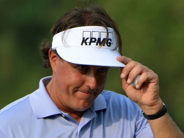 New York Post Asks if Phil Mickelson Will be Charged With Insider Trading
