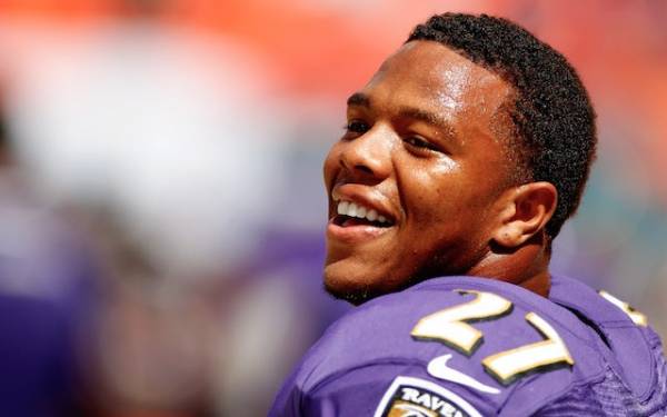 Odds of Ray Rice, Adrian Peterson Playing in the NFL Again 