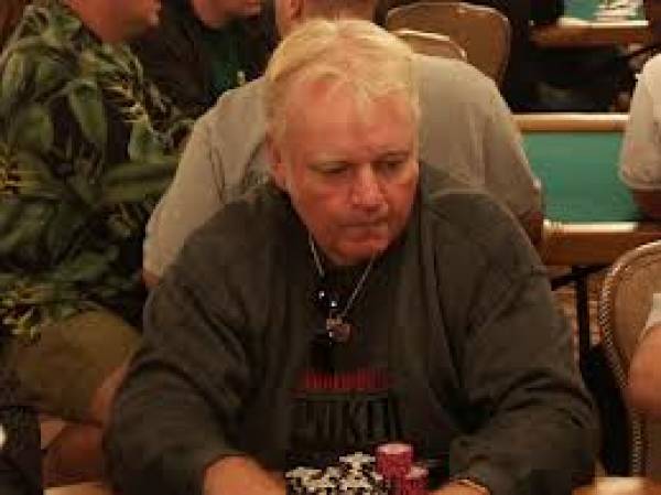 Poker Villain Russ Hamilton Spotted in Aruba