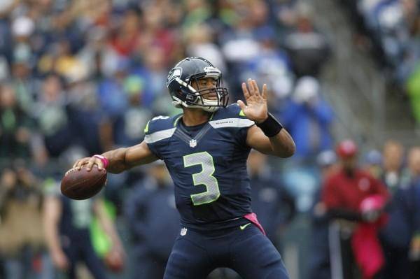 Russell Wilson Daily Fantasy NFL Salary, Profile September 2015: A Definite ‘Hol