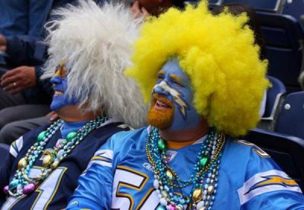 Tennessee Titans vs. San Diego Chargers Betting Odds:  Line Moves Up to -7