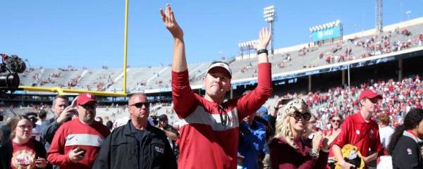 College Odds: Sooners' Suspensions Impact, LSU Injury and Bowl Prop Bets