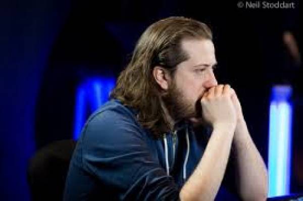 Steve O’Dwyer Wins EPT Grand Final Main Event 2013 and €1,2 million Steve O’Dwyer Wins EPT Grand Final Main Event 2013 and €1,2 million