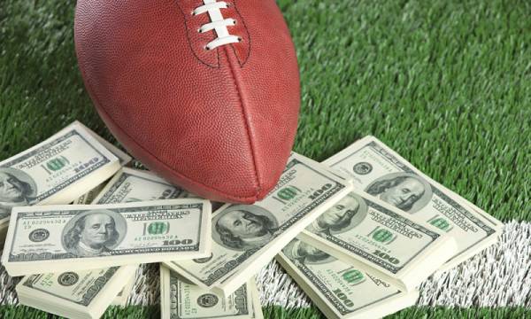 Super Bowl 50 Props: Team to Record 1st Timeout, Coach’s Challenge, Penalty More Super Bowl 50 Props: Team to Record 1st Timeout, Coach’s Challenge, Penalty More