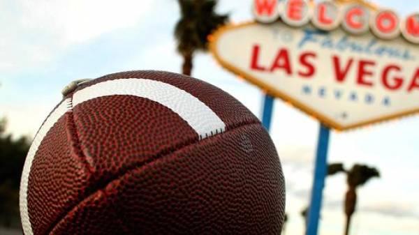Las Vegas Line on Super Bowl 50 Moves to Panthers -5.5 Las Vegas Line on Super Bowl 50 Moves to Panthers -5.5