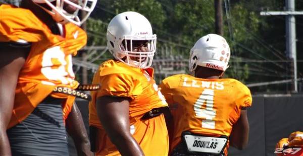 University of Tennessee Sports Betting – College Football – Vols Odds 