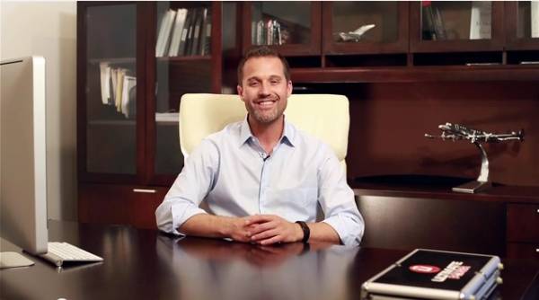 UltimateBet CEO Tom Breitling: Size Does Matter UltimateBet CEO Tom Breitling: Size Does Matter