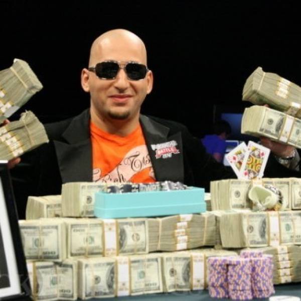 Tommy Vedes Wins the WPT Seminole Hard Rock Showdown 2012 Tommy Vedes Wins the WPT Seminole Hard Rock Showdown 2012