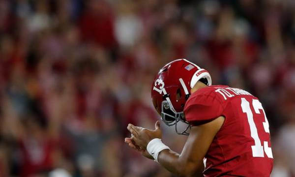 Tua Tagovailoa Passing Yards Prop Bet vs. Joe Burrow 