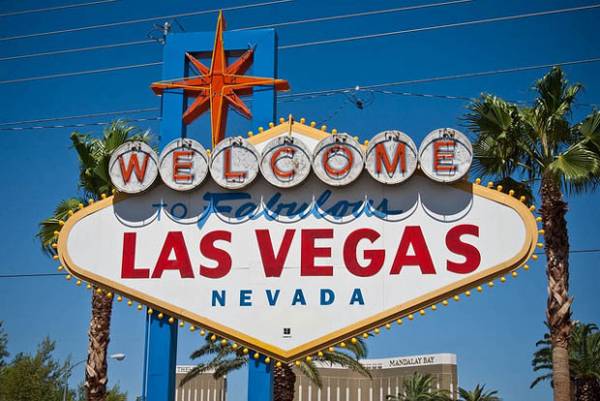 Vegas Sportsbooks Do Have Super Bowl Prop Bet Restrictions