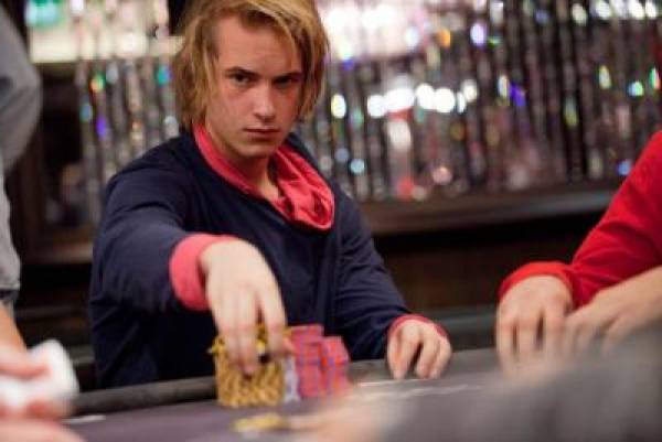 Viktor Blom Viktor Blom