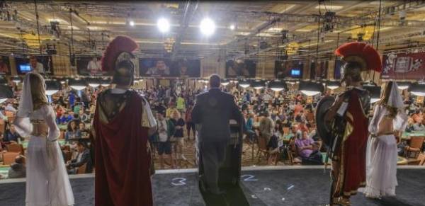 Records Shattered With WSOP Colossus Event: 22,374 Entrants Records Shattered With WSOP Colossus Event: 22,374 Entrants