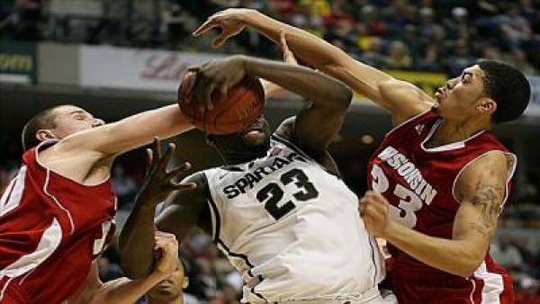 Vanderbilt-Wisconsin Line at -1 Favoring Commodores Vanderbilt-Wisconsin Line at -1 Favoring Commodores