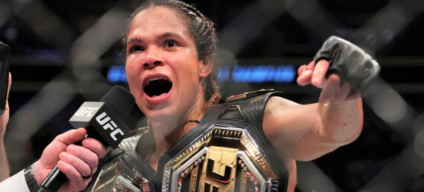 Amanda Nunes Gets Revenge, Recaptures UFC women's Bantamweight Title, Books Celebrate 