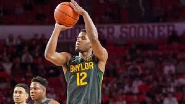 (16) Hartford vs (1) Baylor featured a line of Loyola Baylor -25.