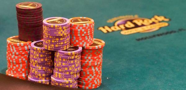 Live Poker Tournaments Get Into Full Swing at Hard Rock