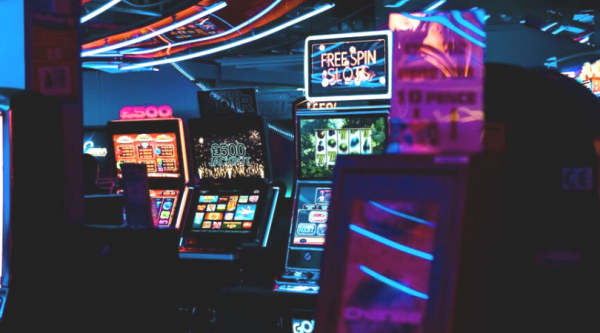 Online Casino Developments – Slots Are Still Favoured by Industry Heavyweights