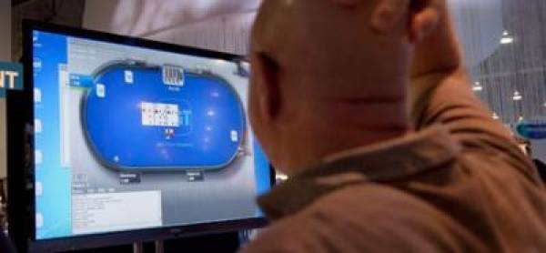 Online Poker Traffic Stagnant for Week