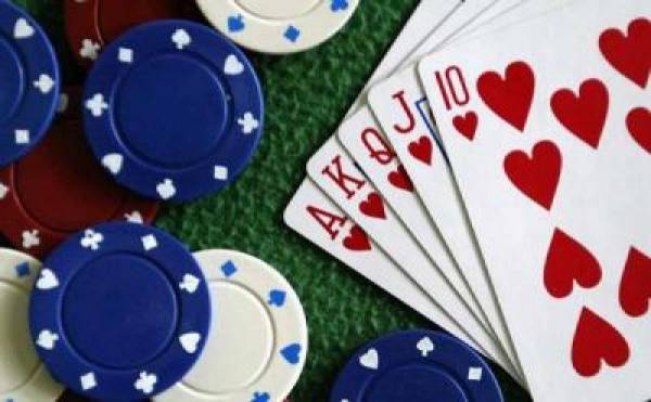 Online Poker Traffic Down 2 Percent This Week:  Playtech Poker Revenue Down 