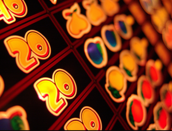 How to Maximise your Winning Chances At Online Casinos