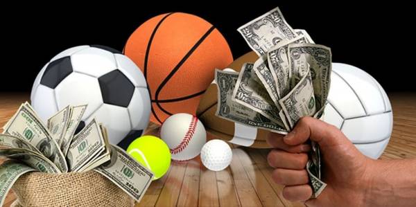 Critics Take Aim at Legalized Sports Betting in Minnesota