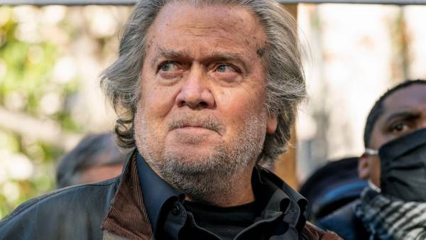 Steve Bannon Jail Odds Now Available