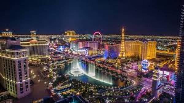 Five Casinos in Las Vegas You HAVE to Visit