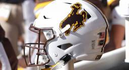 What Are the Regular Season Wins Total Odds for the Wyoming Cowboys - 2022?