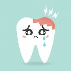 Hellmuth Has Scare as Tooth Infection Nearly Hits Sinus Nerves Hellmuth Has Scare as Tooth Infection Nearly Hits Sinus Nerves