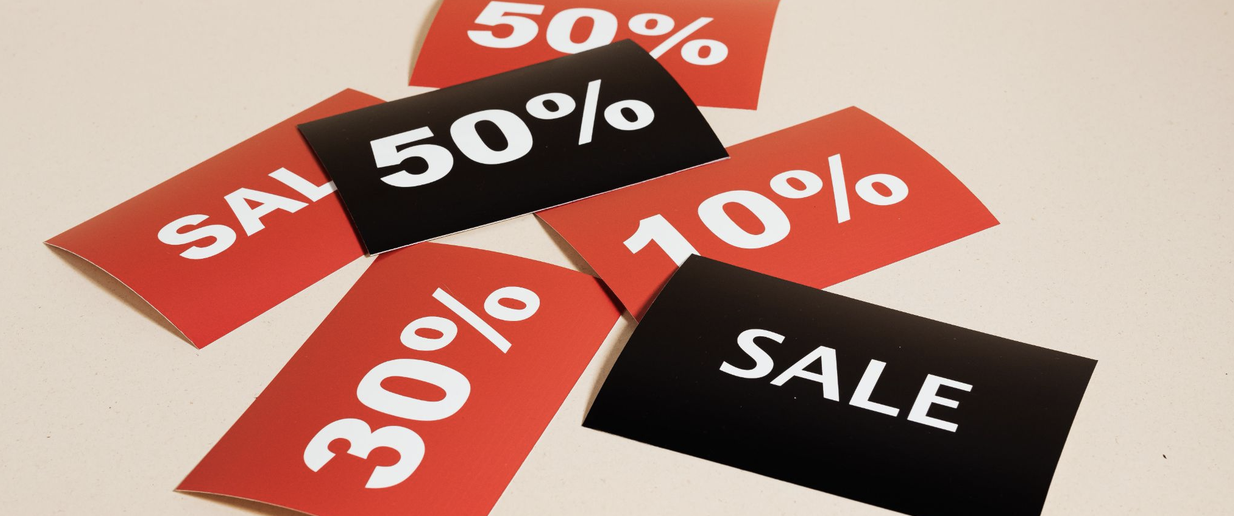 Gift Cards vs Traditional Online Bonuses: Which Offers Better Value?