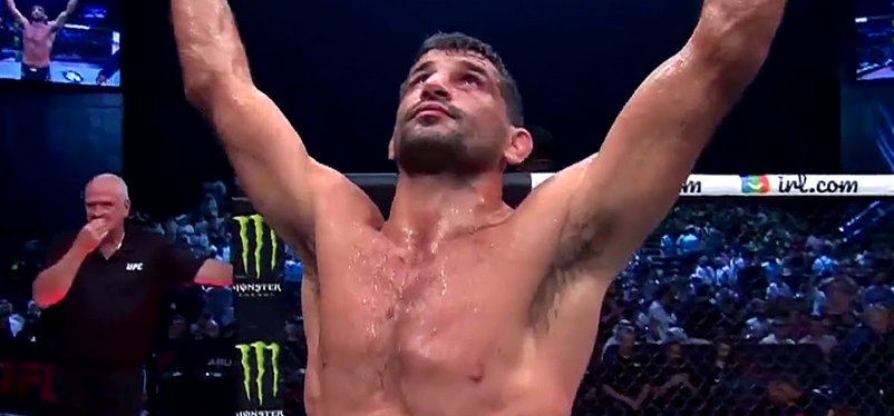 Dariush Slight Favorite Over Oliveira in UFC 288