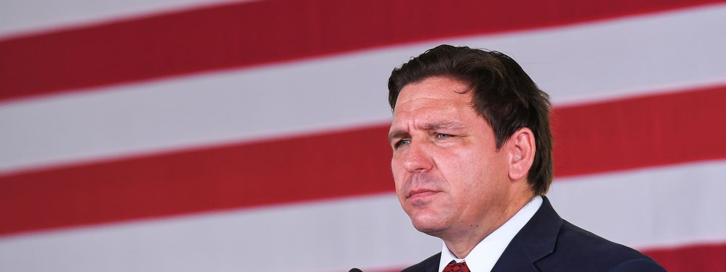 Shock Poll as Charlie Crist Leads Ron DeSantis After Migrant Flight: Latest Odds