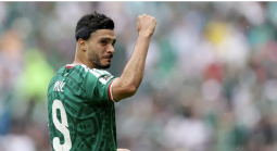 First, Anytime Goal Scorer Prop Bet Payout Odds - Mexico v Ecuador: Raul Jimenez