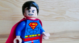 For the most part, poker players and successful gamblers in general tend to hog the glory. While some players rise to titanic levels of popularity, others tend to fade into the background, of no fault of their own. Simply put, there is only so much attention the public can give to professional gamblers. As a result, we have gathered here today not to give even more attention to the likes of Daniel Negreanu, but to talk about the unsung heroes of the industry that deserve more attention than they are current